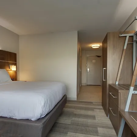 Holiday Inn Express & Suites Wapakoneta By Ihg Exterior foto