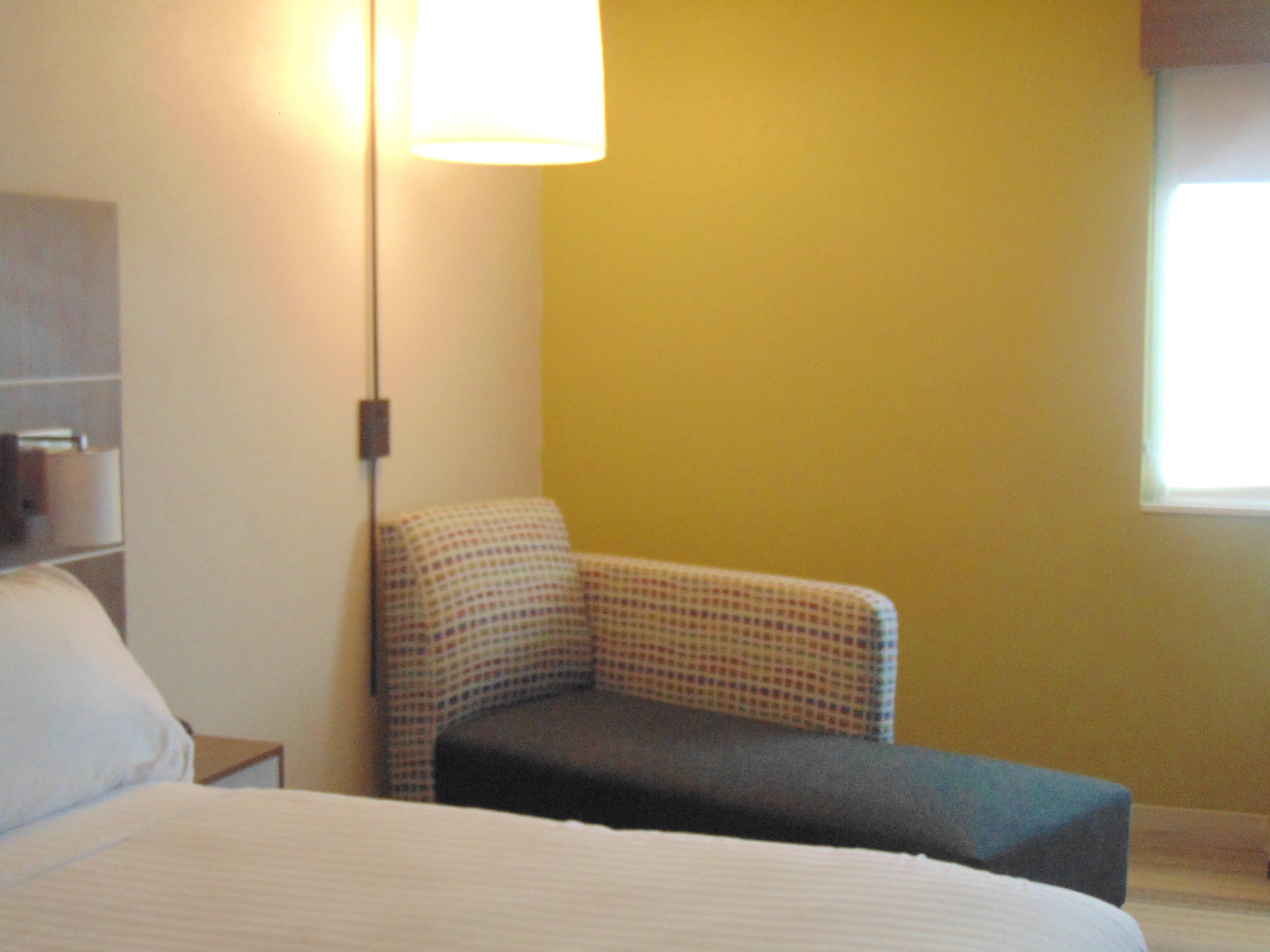 Holiday Express & By Ihg Hotel 2*